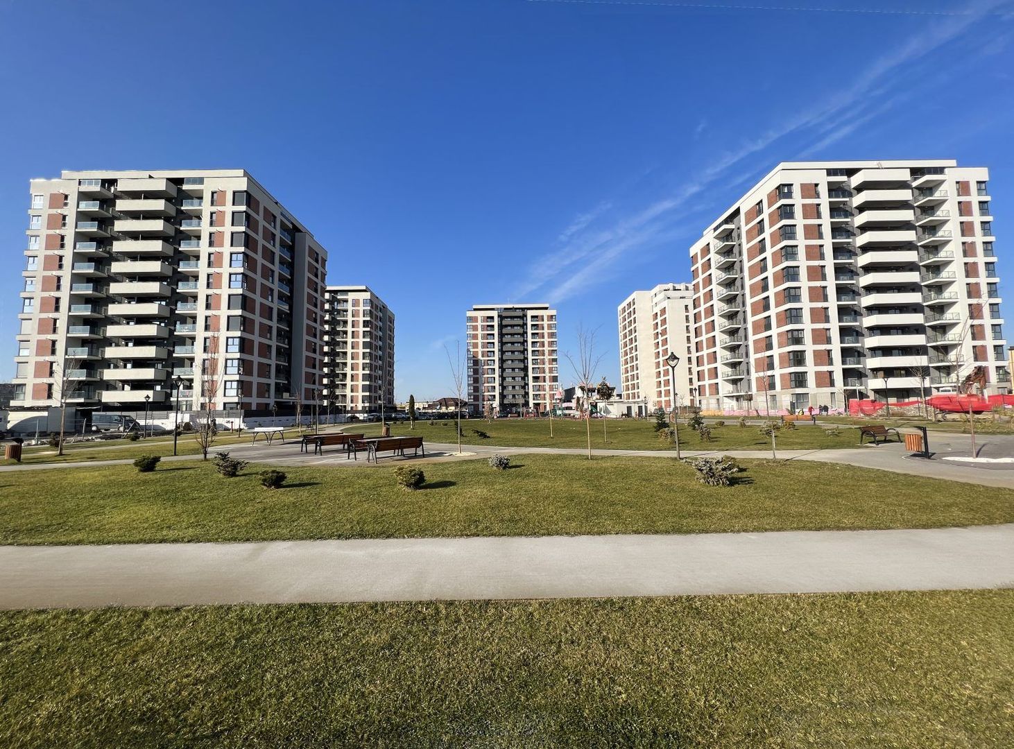 ADORA Park Arad - Poză 1