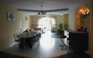 Casă 705 mp și Teren 1.700 mp în intravilan, Madârjești, 30 km de Iași - Poză 4