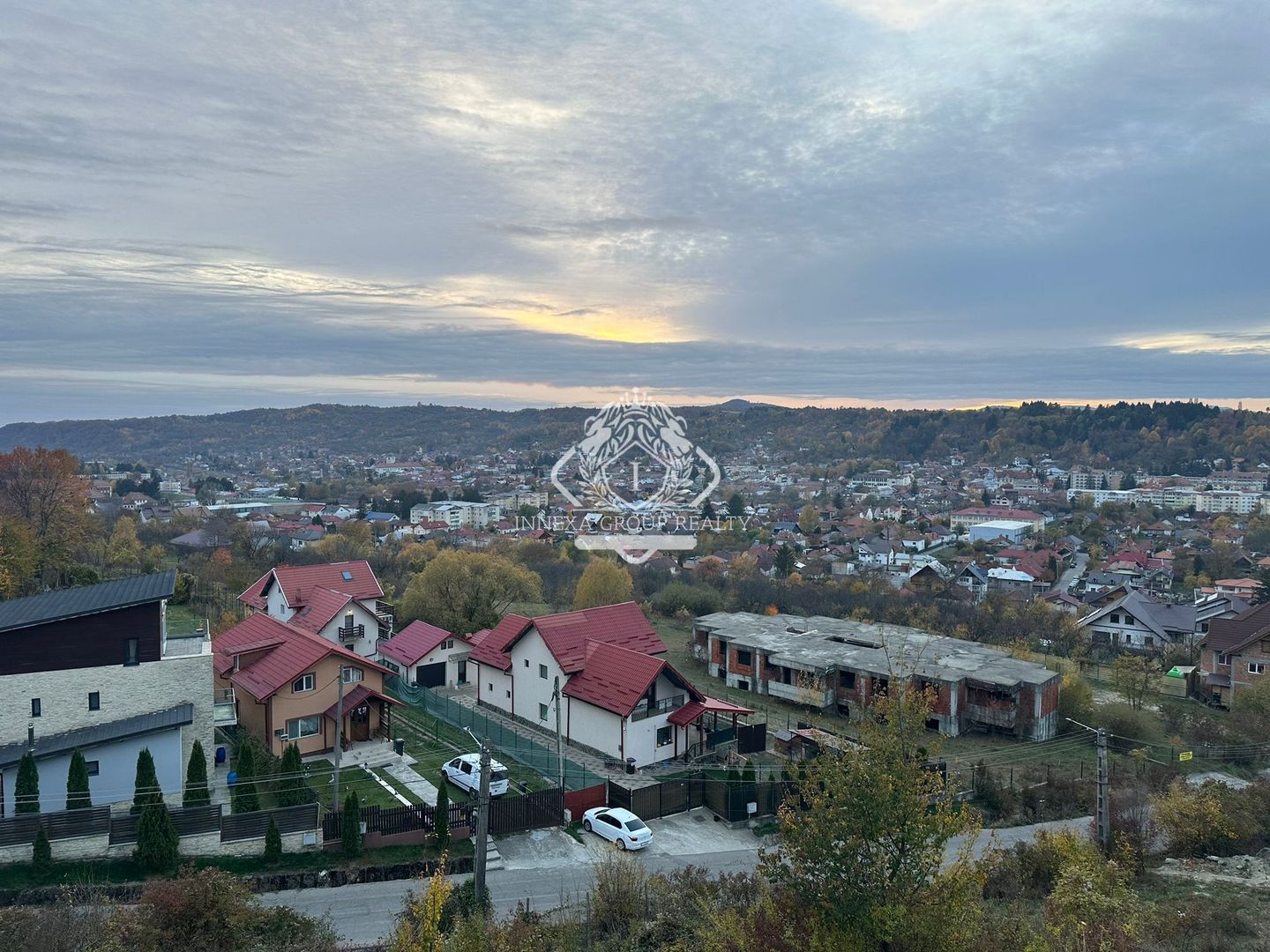 Teren 7199mp Intravilan cu Vedere Panoramica Superbă, Ideal Investitie - Poză 1