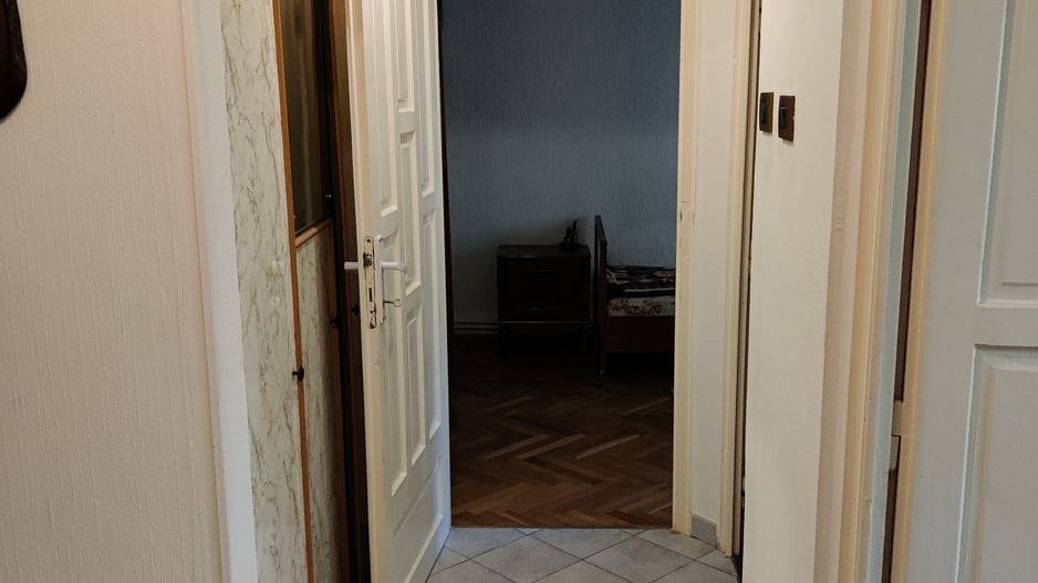 APARTAMENT DECOMANDAT  3 CAMERE CALEA ARADULUI - Poză 21