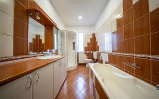 Duplex 3 camere de vânzare | Sub Arini, Sibiu | curte - Poză 5