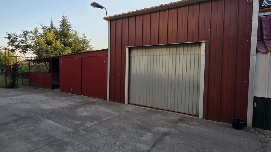 SERCICE AUTO  SI LIVADA  IN SANTANDREI - Poză 6