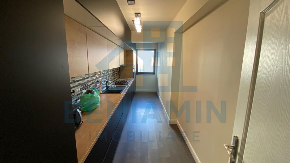 Apartament modern 3 camere-Zona Ciuperca-Loc de parcare-Disponibil - Poză 8