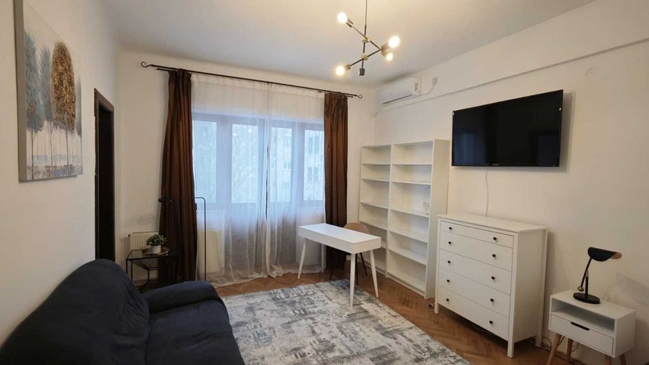 Garsoniera de vânzare, Cismigiu, renovat complet, fără risc, vedere parc - Poză 1
