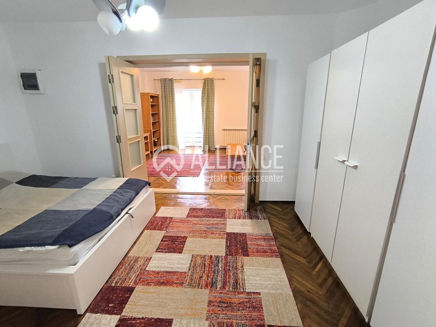 CENTRU PLAJA MODERN(COD03)- Apartament modern in vila interbelica ! - Poză 5