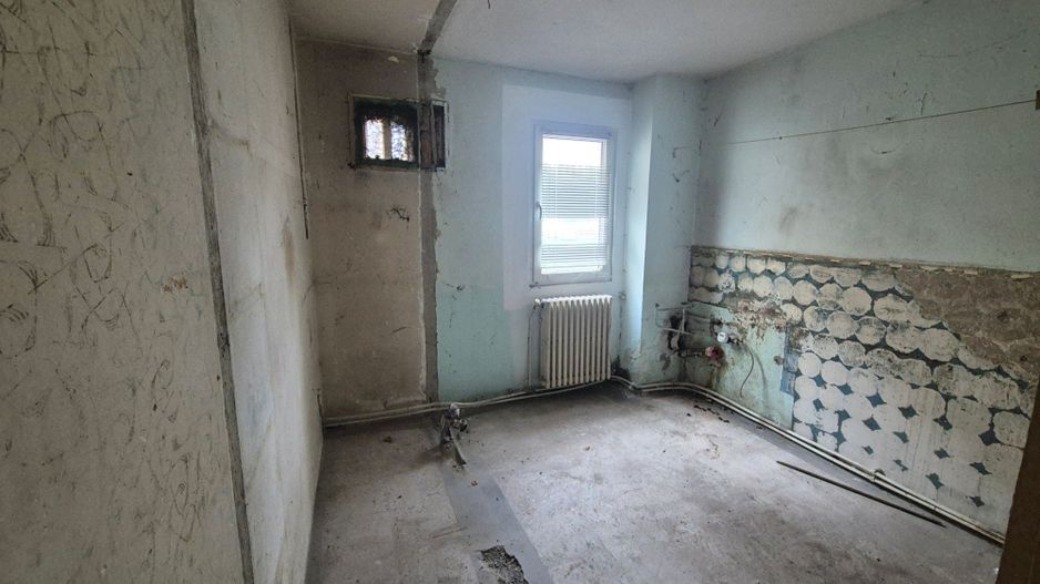Vand apartament 2 camere Micro 1 - Poză 1