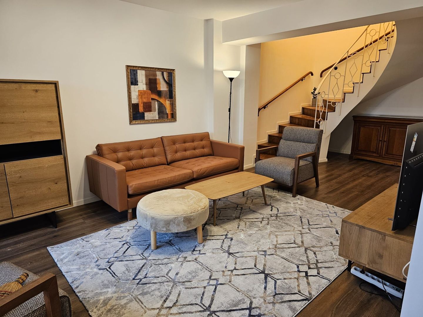 Duplex luxos 3 camere, 130 mp, complet mobilat pretabil birou - Poză 13