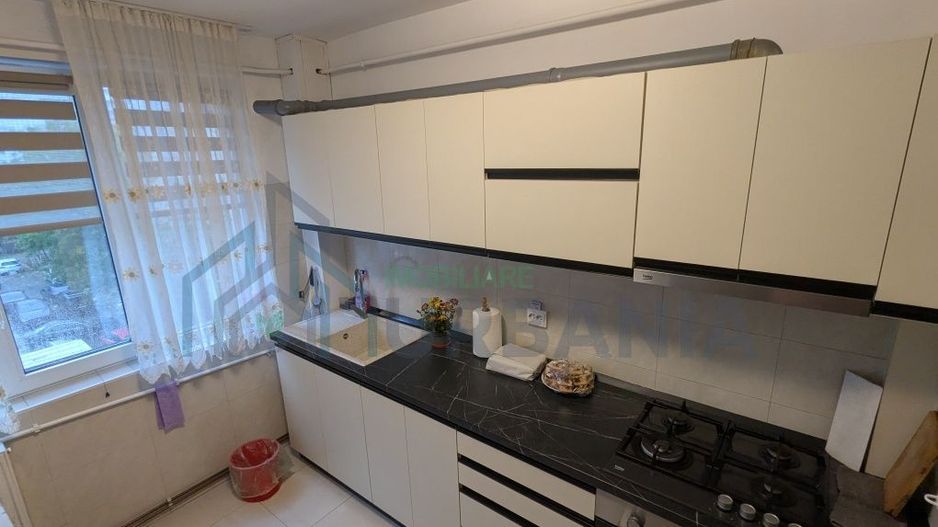 Apartament 3 camere decomandat, renovat și mobilat – Piața Voievozilor, Alexandru cel Bun - Poză 1