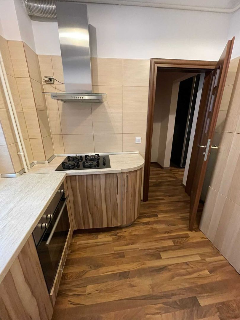 Apartament cu poveste, in centrul Bucurestiului - Poză 6