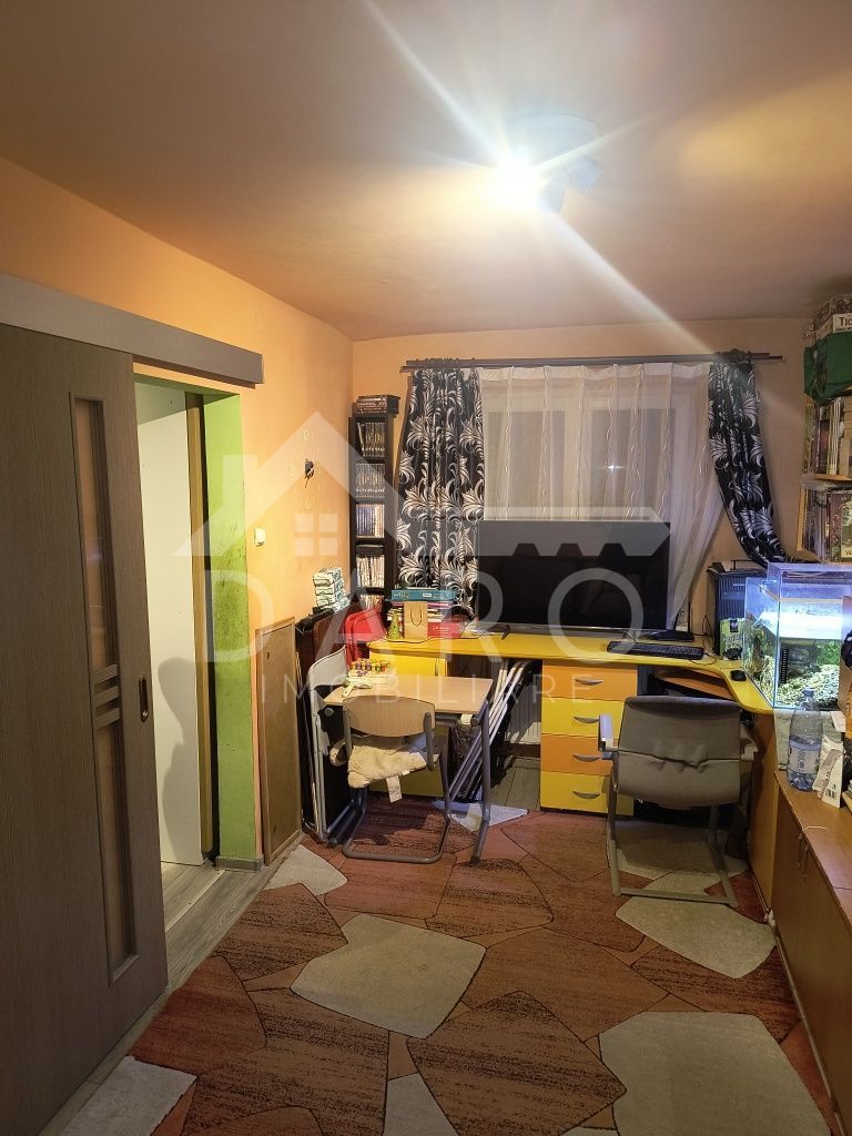 Se vinde apartament cu 2 camere - Poză 5