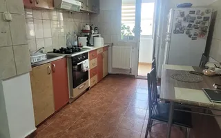 3 camere Transilvaniei bloc cu lift - Poză 14