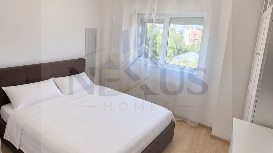 Apartament 3 camere semidecomandat mobilat - Poză 6