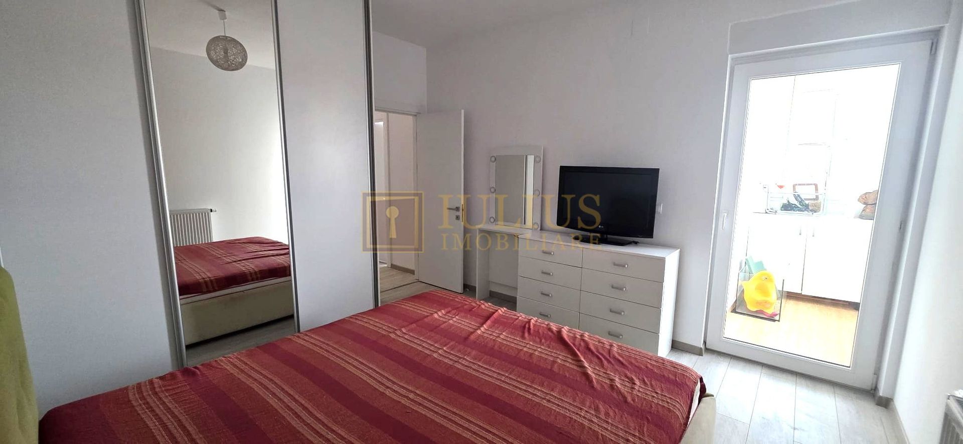 Apartament pe Torontalului, loc de parcare - Poză 10
