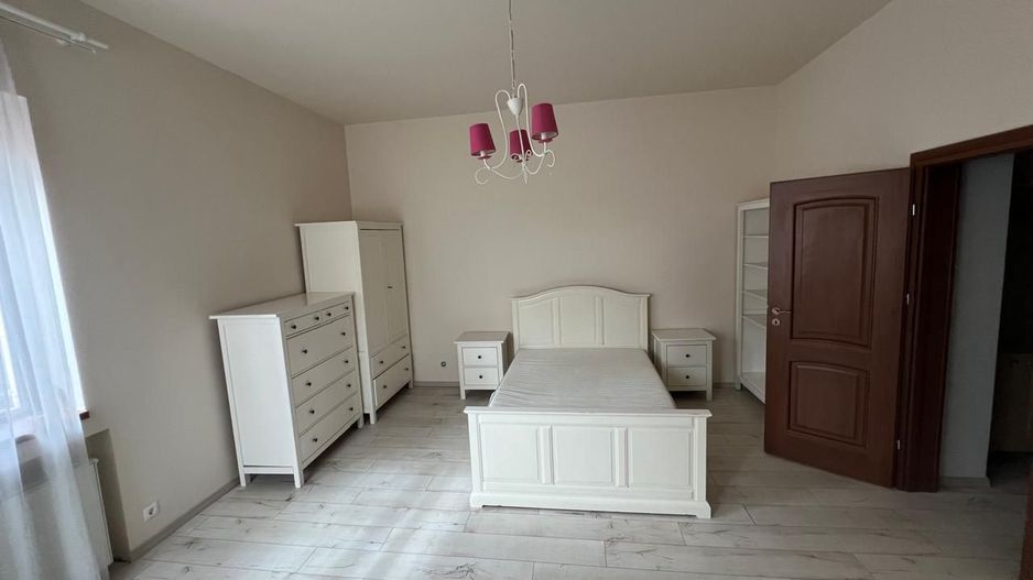 Apartament 3 camere, garaj si boxa - zona Centrala-Prefectura - Poză 10