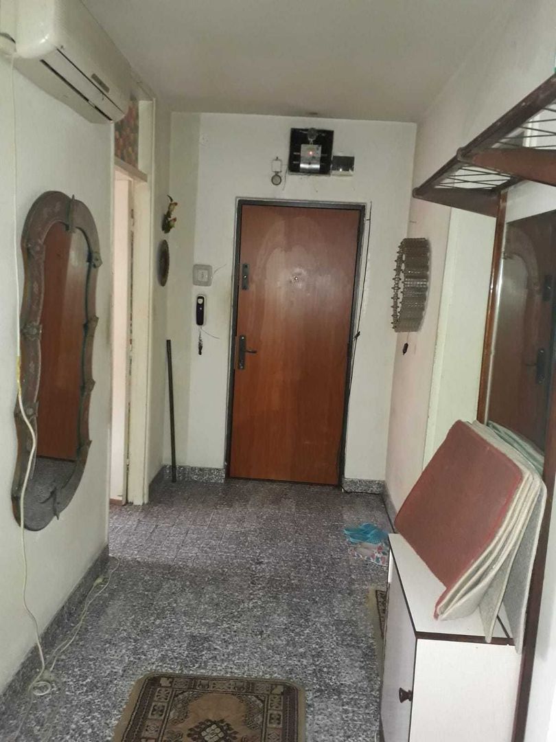 Vand apartament 4 camere N.Balcescu Galeriile Orizont - Poză 1