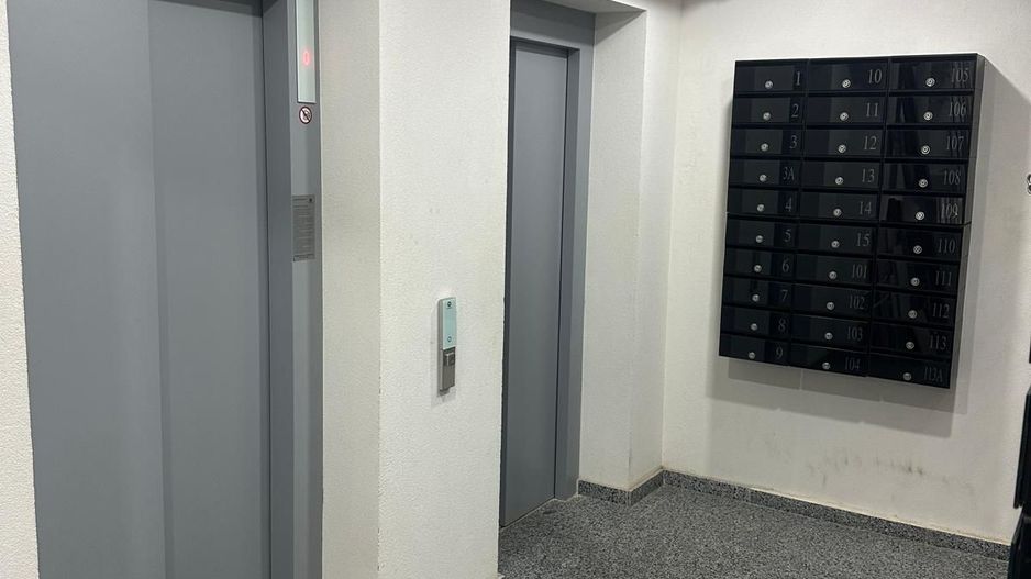 Garsoniera de inchiriat la 7 minute de metrou Berceni - Poză 2