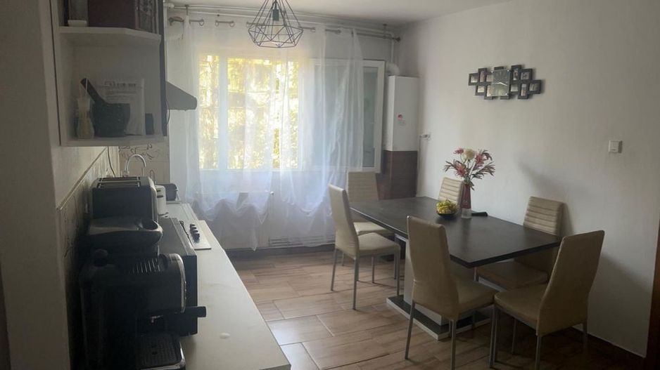 Gh. Lazar | Centrala proprie | Etaj intermediar | Mobilat-Utilat - Poză 2