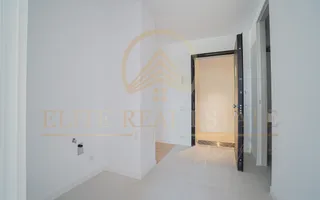 Stațiunea Mamaia - Vânzare apartament cu 4 camere, 3 bai cu vedere la lac. - Poză 19