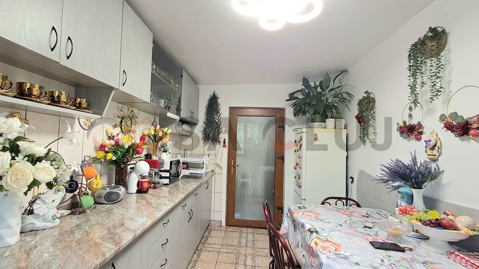 Casă Multifamilială, Terasa,  Gradina,Dambul Rotund!! - Poză 2