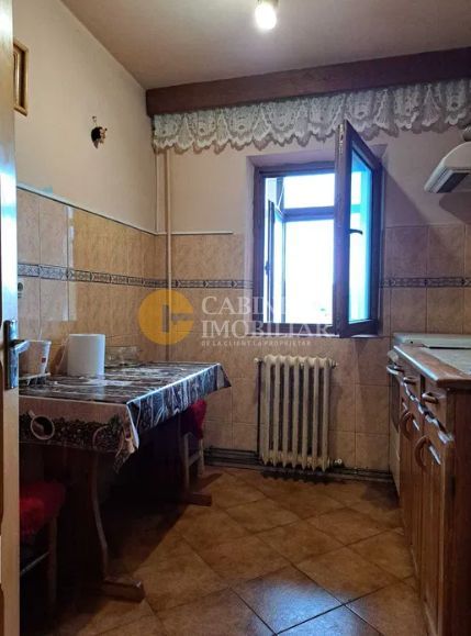Apartament cu 2 camere decomandat zona Galata - Poză 7