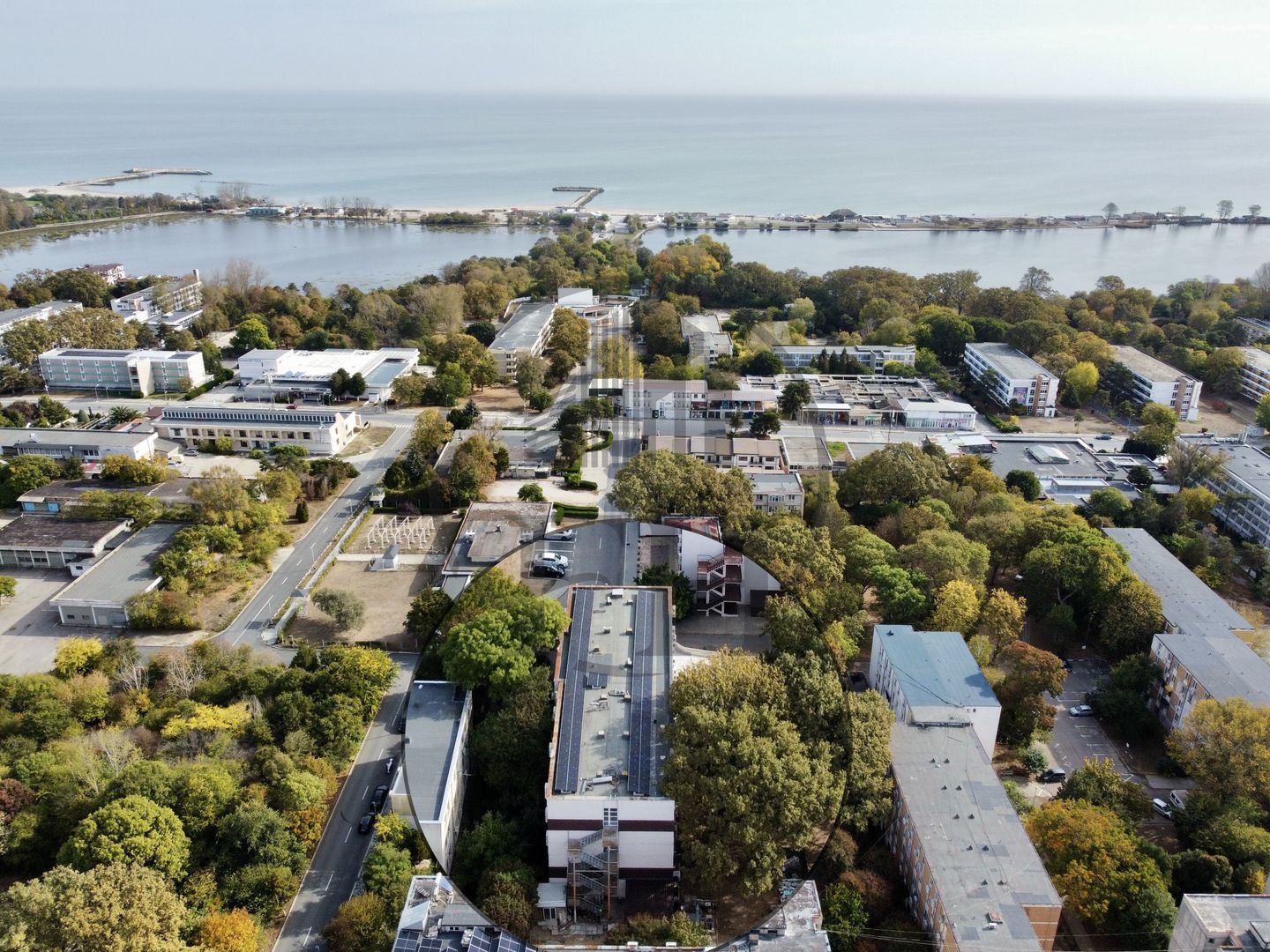 Hotel de vanzare Neptun, Constanta, la mare - Poză 4