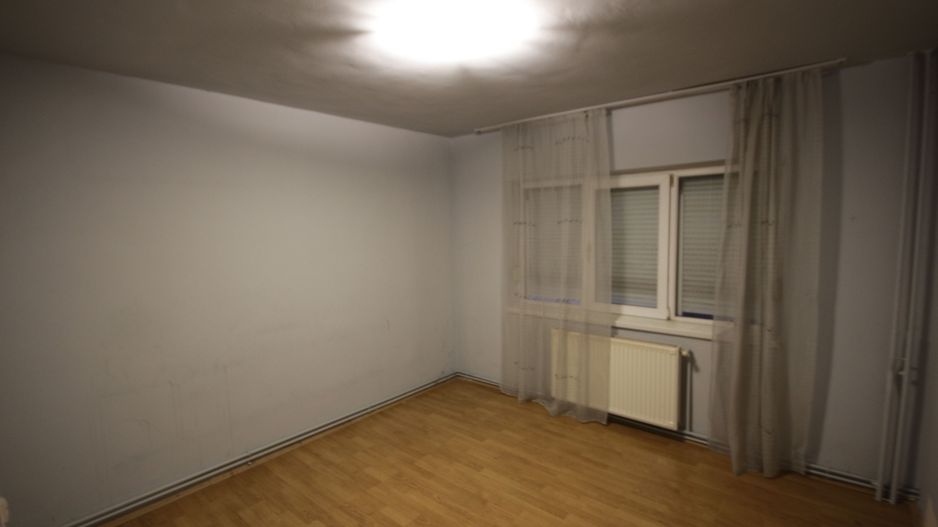 Apartament 4 camere zona Lipovei - Poză 4