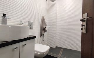 Casa la pret de apatrament 4 camere 2 bai - Poză 5