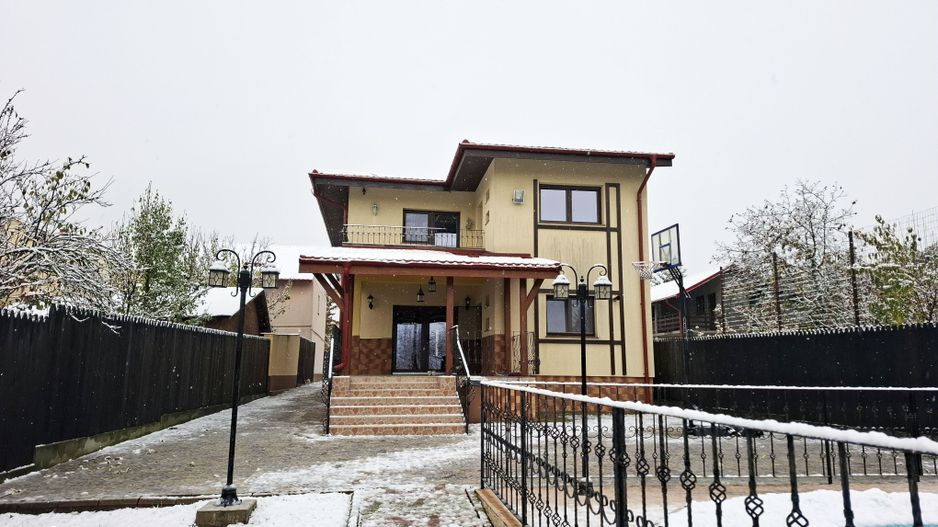 Vila cu 4 camere, Gageni - Poză 1