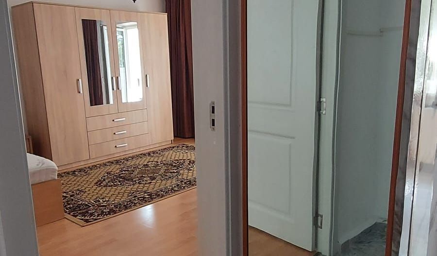 Parcul Trandafirilor, garsoniera in bloc de apartamente - Poză 14