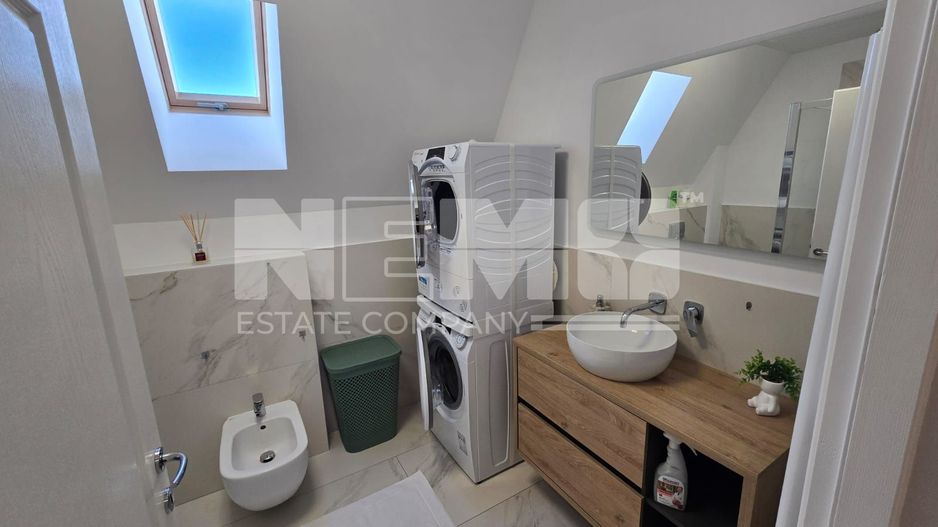 Apartament spațios 3 camere I Central I Rădăuți - Poză 9