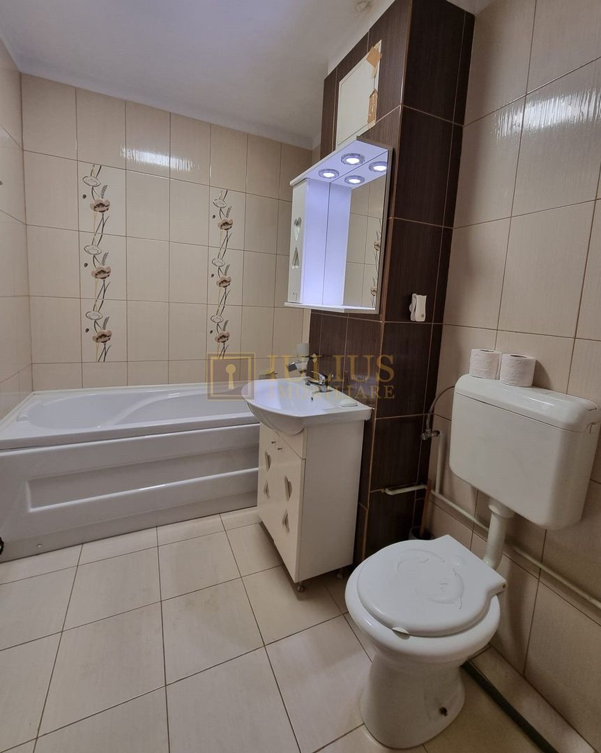 centrală proprie, aer conditionat, zonă liniștită, apartament spațios - Poză 15