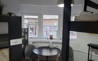 GARSONIERA COCHETA METROU PIATA ROMANA - Poză 4