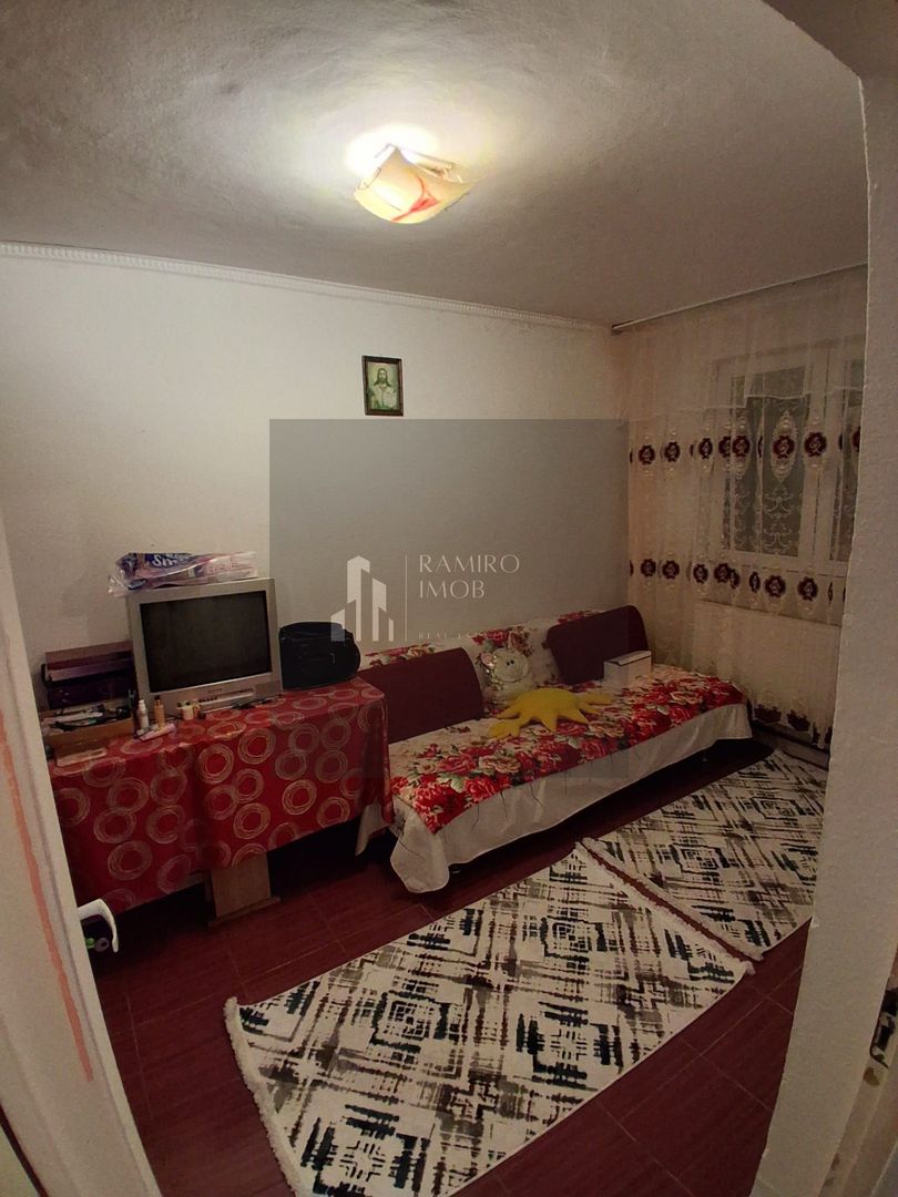 OCAZIE Apartament  2 camere la doar 43.000 euro - Poză 4
