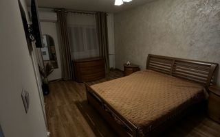 Inchiriez apartament 2 camere,decomandat,48 mp - Poză 4