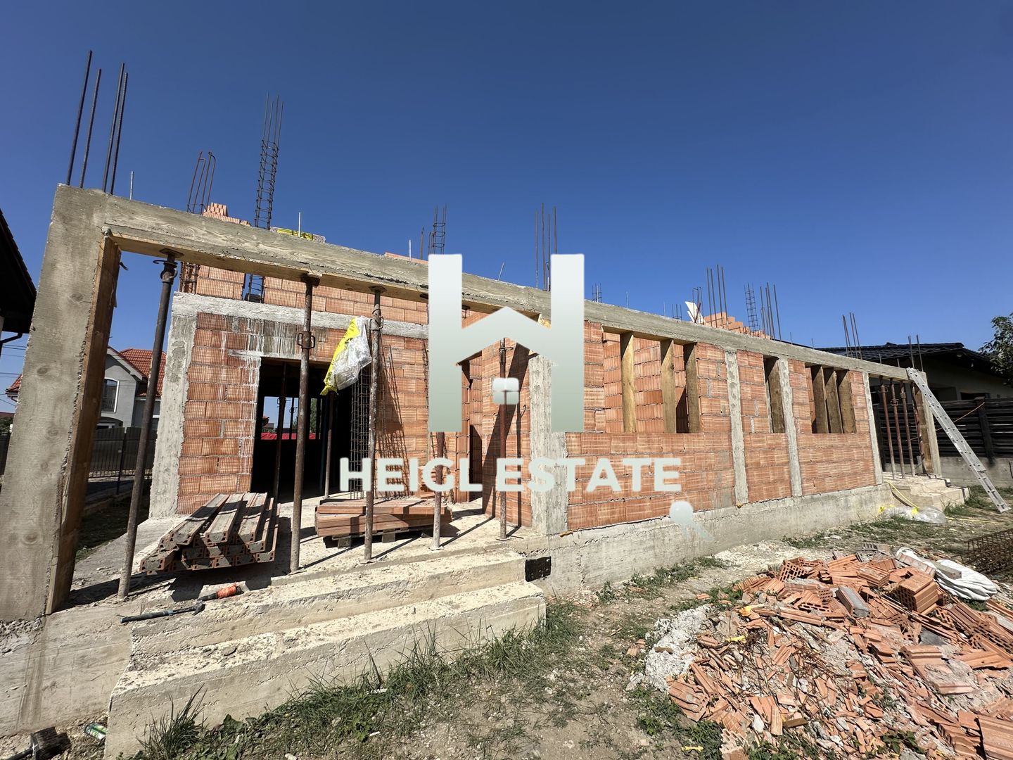 Duplex despărtit prin cameră tehinca Mosnita Noua - Poză 8