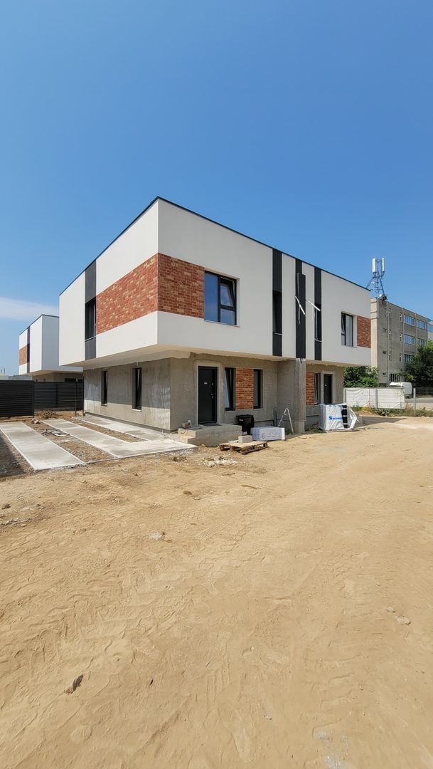 LAMINOR VILLAS - COMPLEX DE CASE TIP DUPLEX - Poză 12