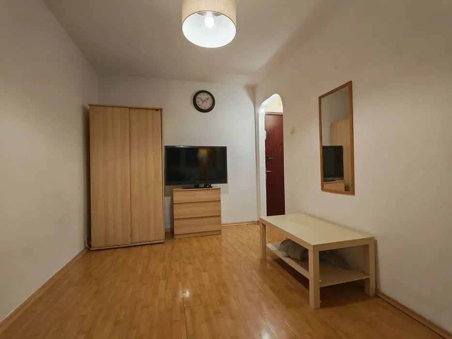 Garsonieră Cochetă – lângă parc, 7 min Metrou Parc Drumul Taberei - Poză 2