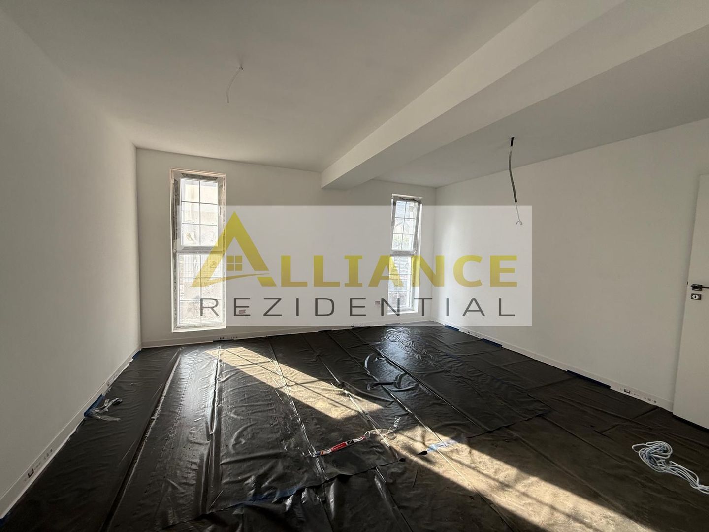 Casa Individuala ~ 3 camere o baie ~ teren 350mp ~ - Poză 4