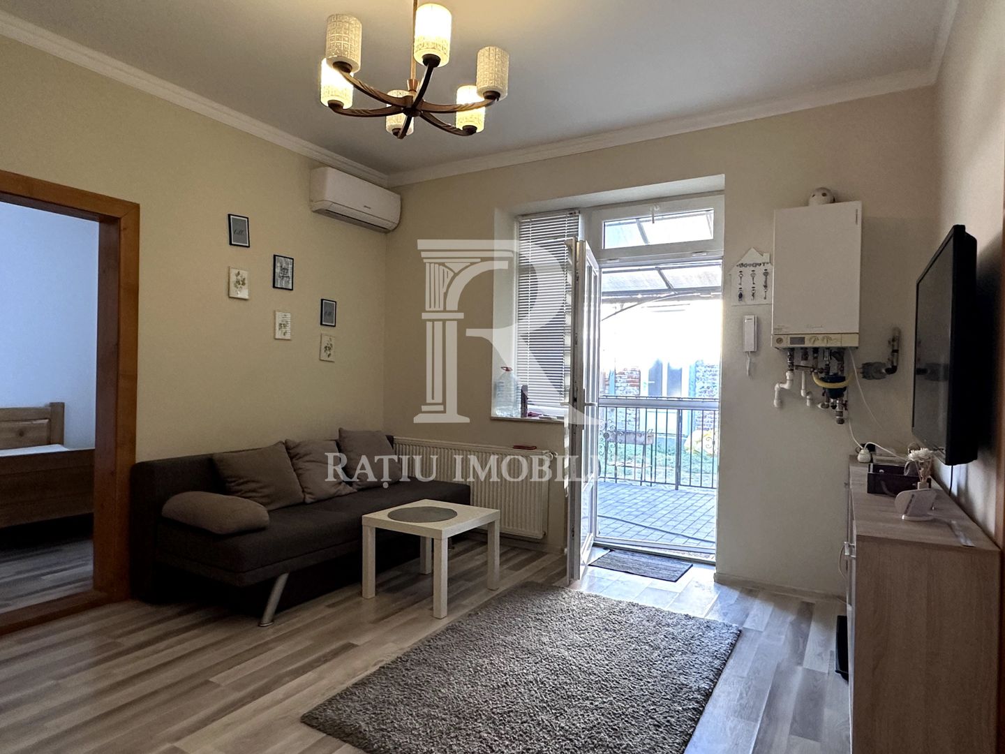 Apartament de închiriat la casa | 3 camere | Central | Oradea - Poză 1