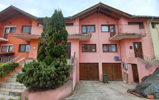 Casa insiruita, 2 dormitoare, garaj, Sanmartin. 120 000 E. Comision 0.