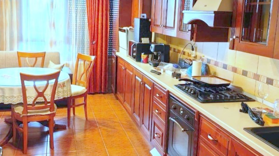 Apartament de vânzare - 4 camere, Strada Tecuci, Bloc Vega - Poză 16