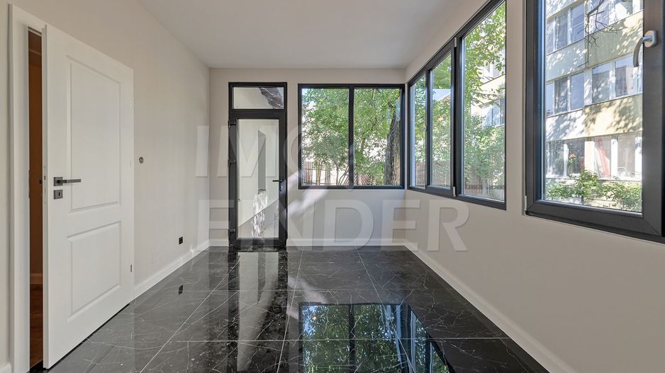 Vanzare apartament la casa 84 mp,  zona centrala, curte 200mp - Poză 7