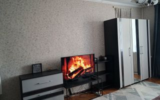 Apartament în chirie 1 cameră + living, Centru - Poză 2