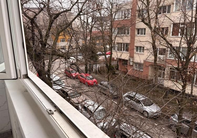 Apartament renovat 3 camere | Băneasa | 72,6 mp - Poză 14