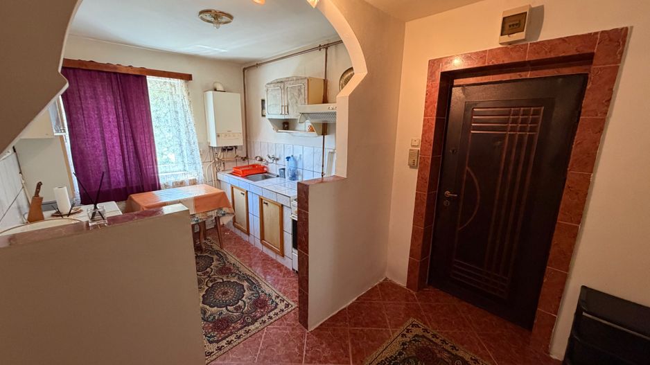 Apartament 2 camere, parter - Cugir - Poză 4