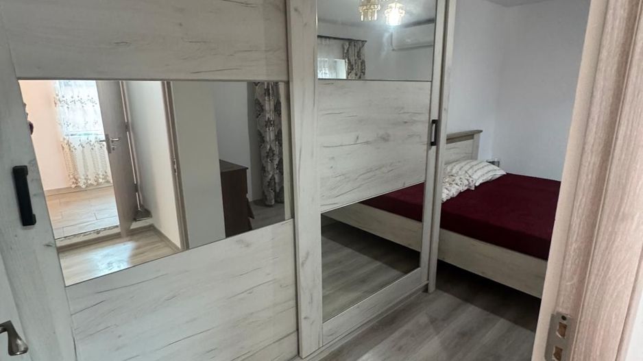 Casă de vânzare – Strada Crinului - Poză 11