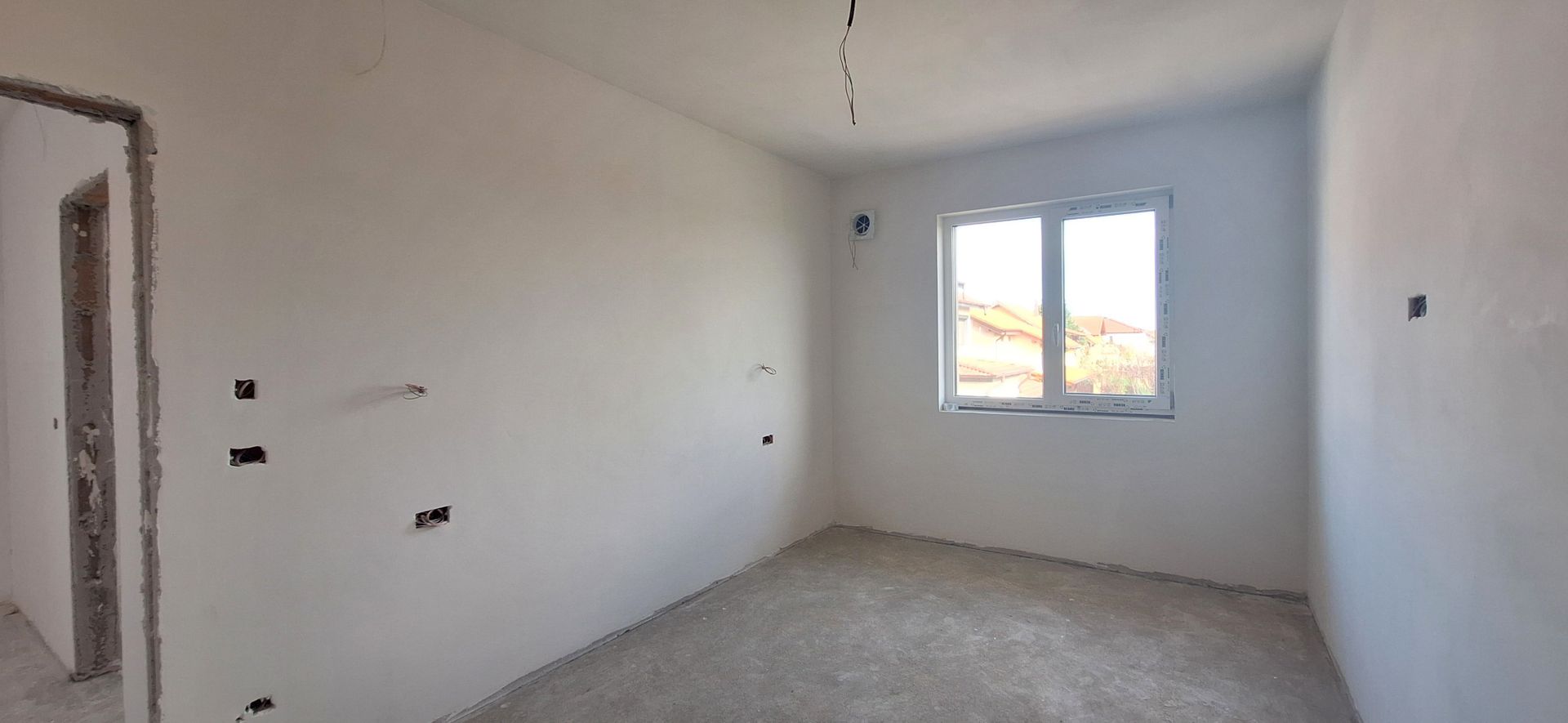 Casa cu garaj- contructie tip duplex - Poză 9