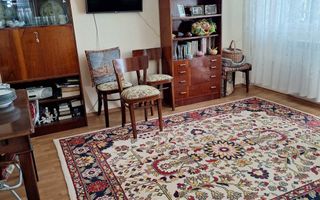 74.900 euro, 3 camere, Centru, etaj 3/4 - Poză 8