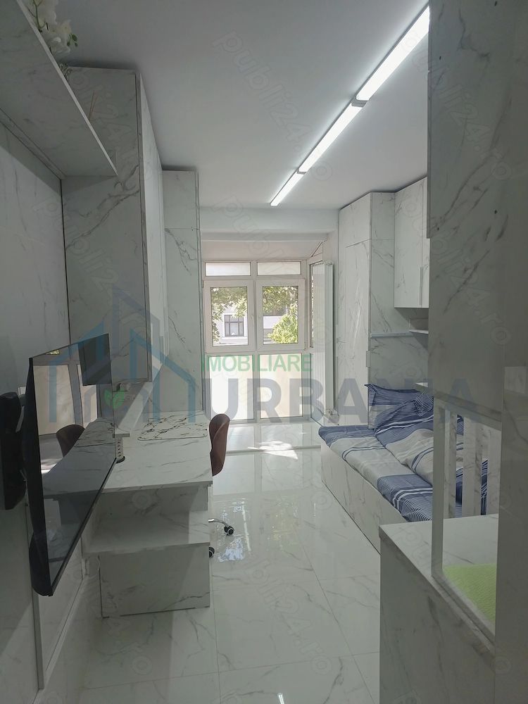 Garsonieră de închiriat, zonă ultracentrală – UMF – Piața Unirii, Iași - Poză 3