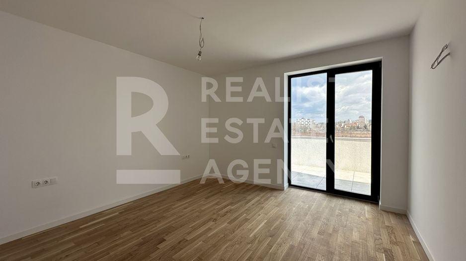 Apartament spațios cu 2 camere, vedere la lac, Sisești - Poză 5